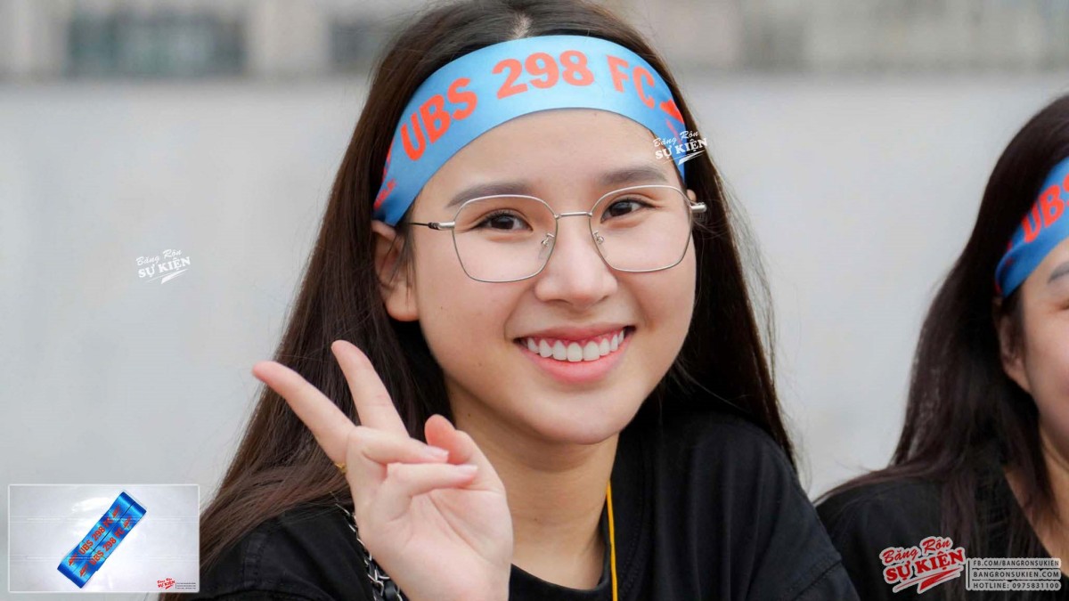 in băng rôn cổ vũ đội bóng